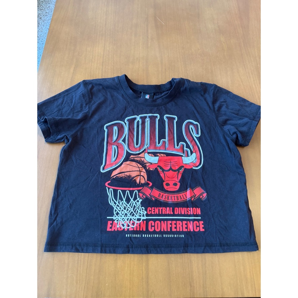 Vintage NBA Chicago Bulls T Shirt Single Stitch Eastern Confer Basketball Large‎